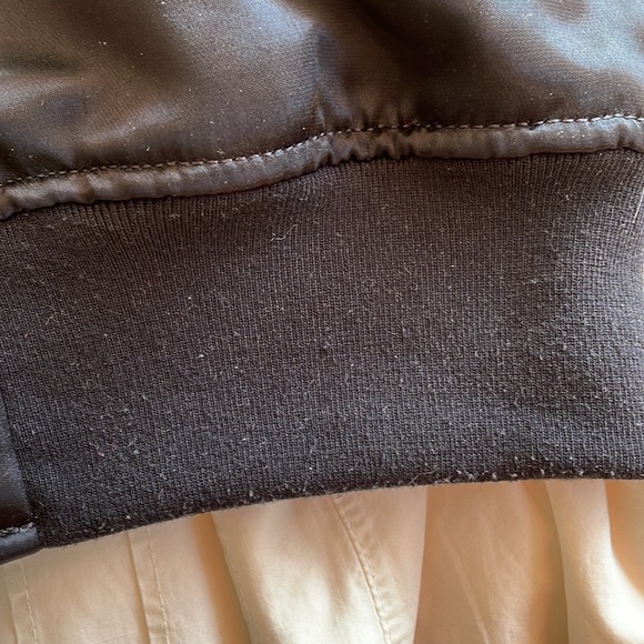 Gap Bomber - Picture 12 of 15